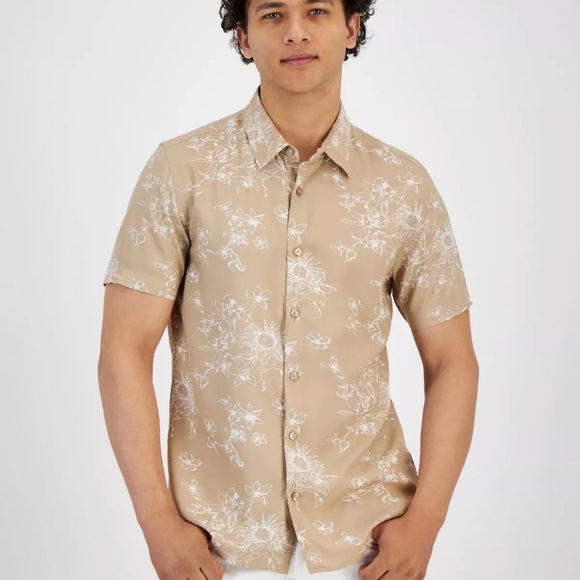 Guess Other - GUESS Men's Sienna Floral Short-Sleeve Button Down Shirt Neutral Sand Slim Fit S